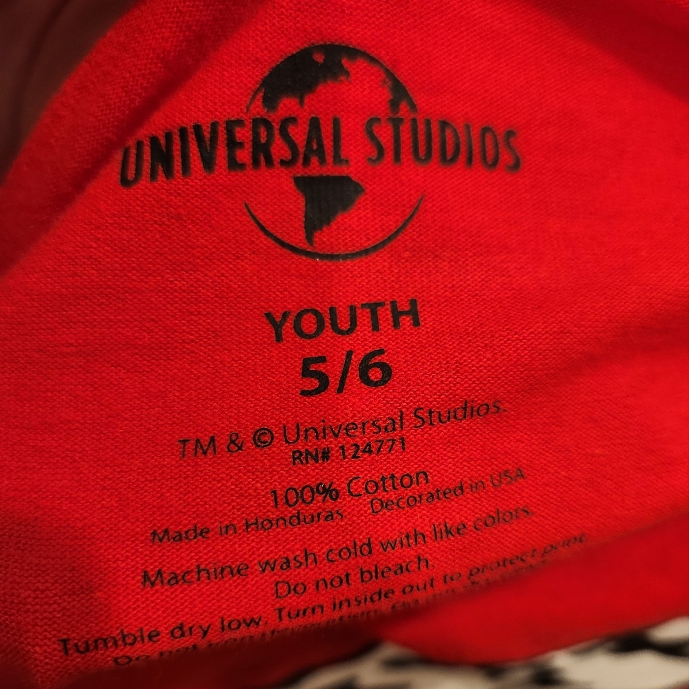 Universal Studios Red Dr. Suess Thing 2 Graphic Tee Youth Size 5/6 Unisex - Picture 3 of 4